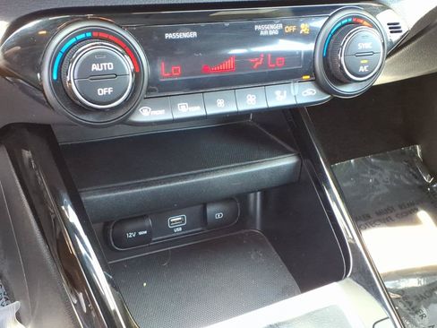 Used 2024 Kia Forte GT-Line FWD image 31