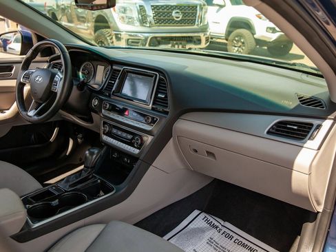 Used 2018 Hyundai Sonata SEL image 11