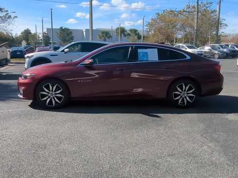 Used 2016 Chevrolet Malibu LT image 6