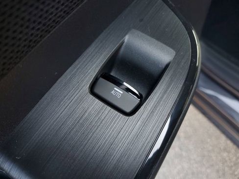 New 2026 Subaru Outback Premium image 15