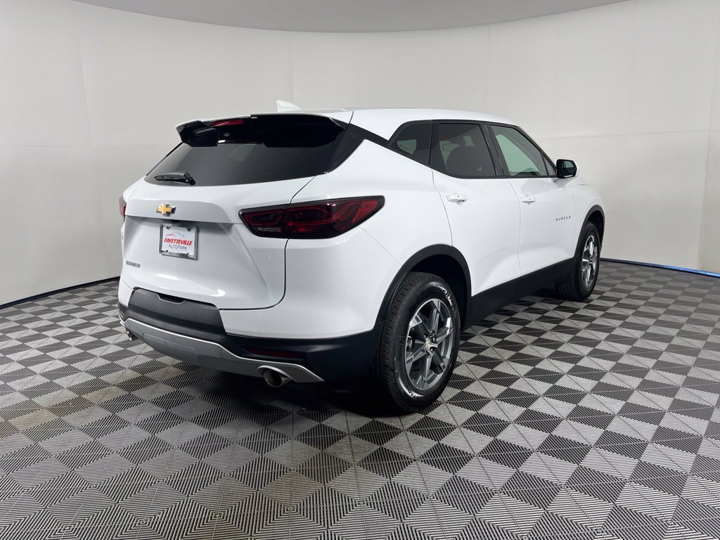 New 2026 Chevrolet Blazer LT w/ LPO, Floor Liner Package FWD image 5