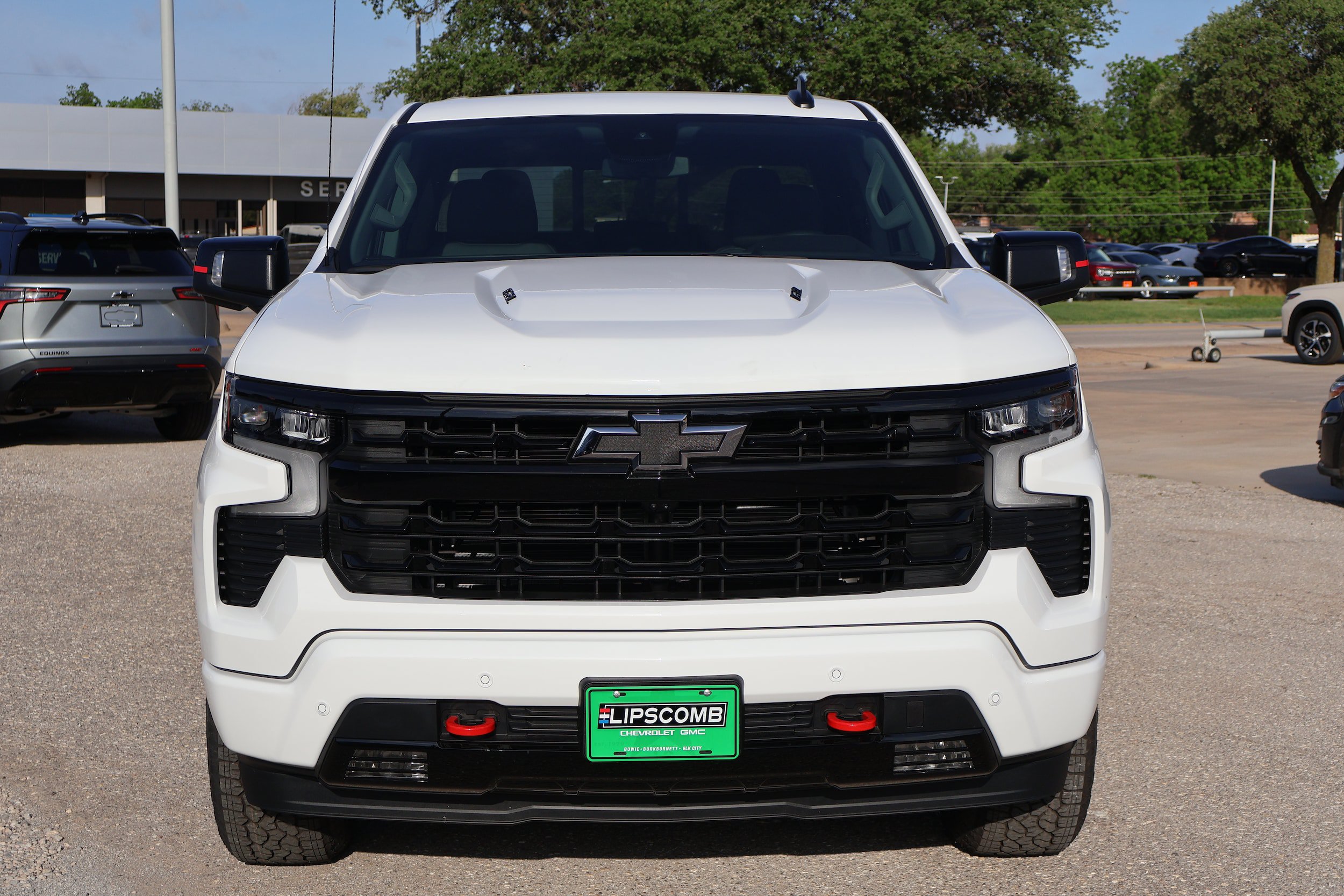 New 2026 Chevrolet Silverado 1500 RST w/ Redline Edition AWD/4WD image 2