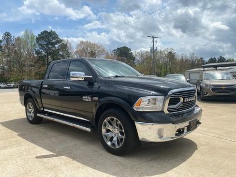 Used 2017 RAM 1500 Limited image 3