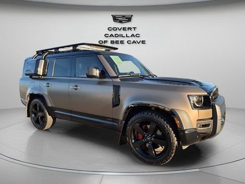 Used 2024 Land Rover Defender 130 X image 1