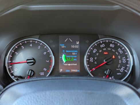 Used 2022 Toyota RAV4 LE image 23