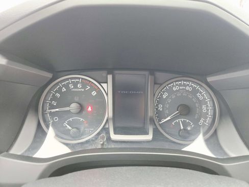 Used 2020 Toyota Tacoma TRD Off-Road w/ TRD Premium Off Road Package image 27