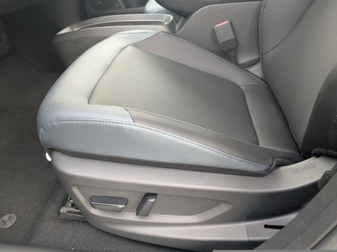 New 2026 Nissan Leaf SV+ FWD image 21