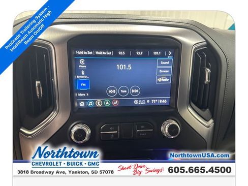 Used 2021 GMC Sierra 1500 SLT w/ SLT Premium Plus Package AWD/4WD image 18
