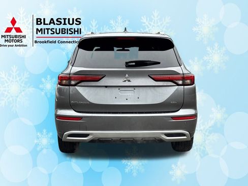 Used 2022 Mitsubishi Outlander SEL image 5