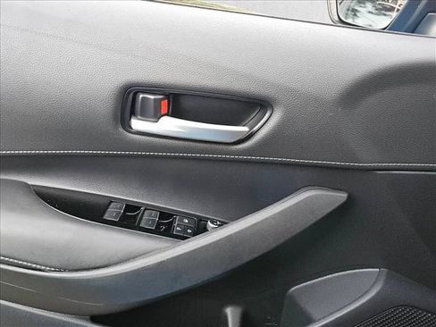 Used 2019 Toyota Corolla SE FWD image 6