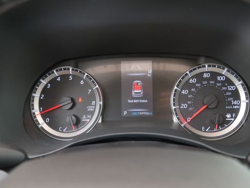 Used 2020 Toyota Highlander LE AWD/4WD image 21