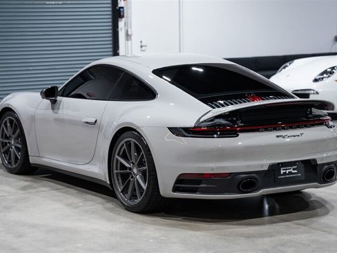Used 2024 Porsche 911 Carrera T RWD image 66