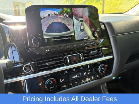 Certified 2024 Nissan Pathfinder SL AWD/4WD image 11