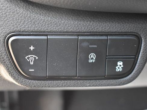 Used 2024 Kia Seltos S AWD/4WD image 22