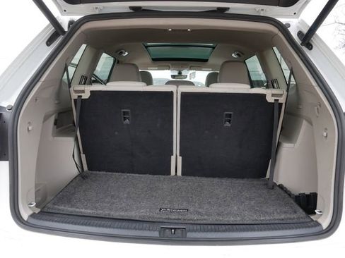 Used 2021 Volkswagen Atlas SE w/ Panoramic Sunroof Package image 19