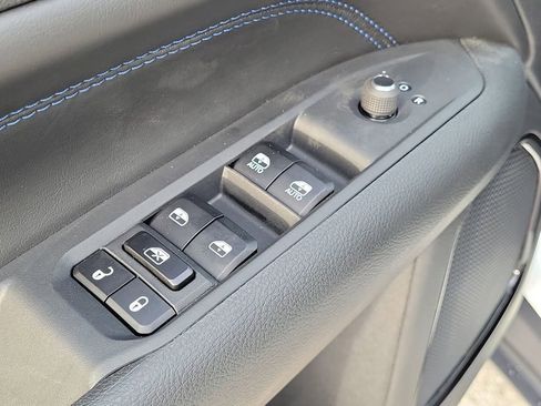 New 2026 Jeep Compass Limited image 19