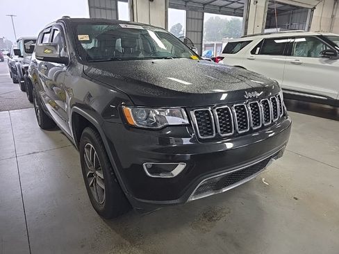 Used 2021 Jeep Grand Cherokee Limited AWD/4WD image 1