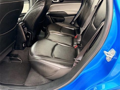 Used 2024 Jeep Compass Limited image 7