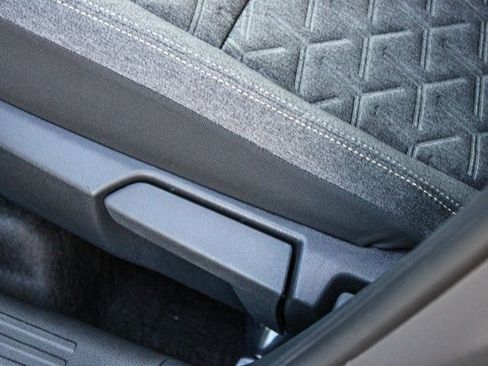 New 2026 Nissan Kicks SV image 22