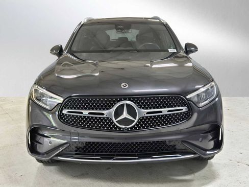 Used 2024 Mercedes-Benz GLC 300 4MATIC image 7