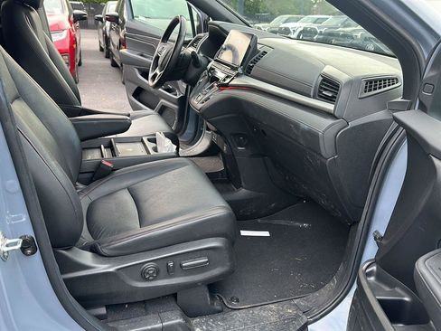 Used 2025 Honda Odyssey Sport-L image 11
