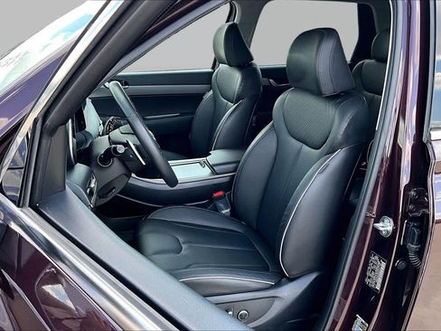 Used 2025 Hyundai Palisade SEL FWD image 8