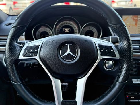 Used 2014 Mercedes-Benz E 350 4MATIC Sedan image 13