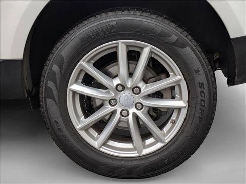 Used 2020 Land Rover Range Rover Sport SE image 9