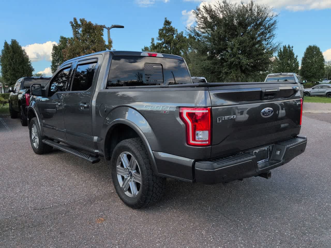 Used 2017 Ford F150 XLT w/ Equipment Group 302A Luxury AWD/4WD image 4