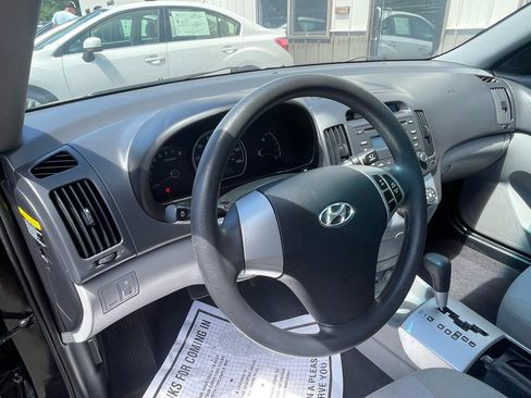 Used 2009 Hyundai Elantra GLS w/ Popular Equipment Pkg 2 FWD image 11