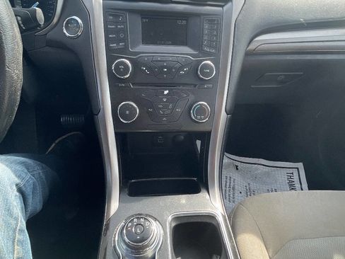 Used 2017 Ford Fusion S image 11