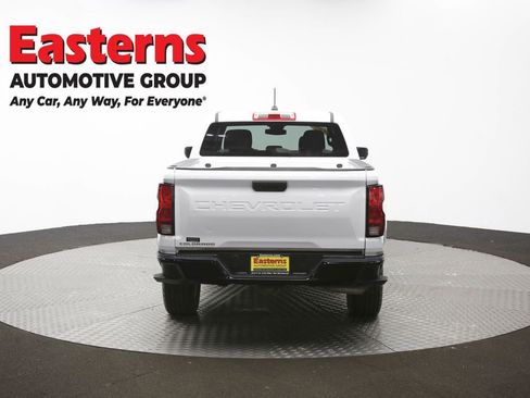 Used 2024 Chevrolet Colorado W/T image 34