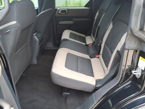 Used 2022 Ford Bronco Wildtrak AWD/4WD image 21