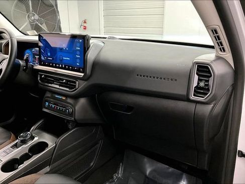 Used 2025 Ford Bronco Sport Outer Banks w/ Outer Banks Tech Package+ AWD/4WD image 20