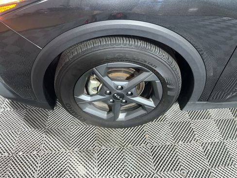 Used 2025 Kia K4 FWD image 10