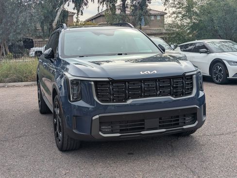 Certified 2024 Kia Sorento SX Prestige w/ Olive Brown Leather Package image 2