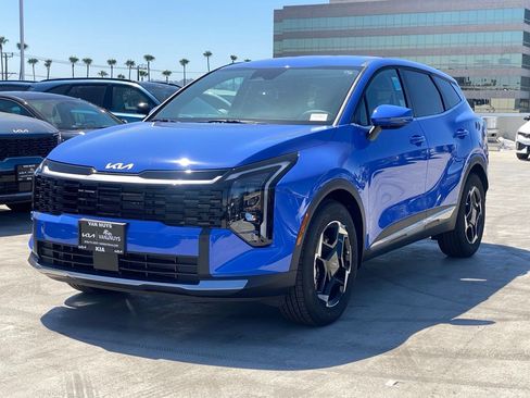 New 2026 Kia Sportage EX w/ EX Panorama Roof Package FWD image 7