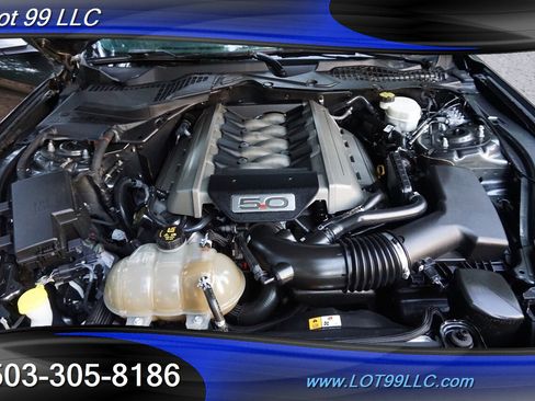 Used 2017 Ford Mustang GT Premium image 16