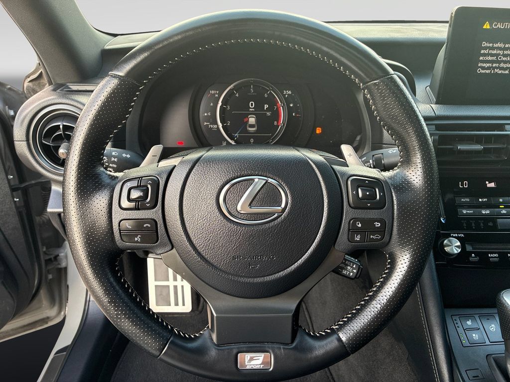 Used 2025 Lexus IS 350 F Sport RWD image 13
