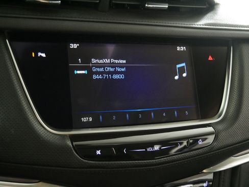 Used 2017 Cadillac XT5 Premium Luxury w/ LPO, Wheel Lock Package image 22