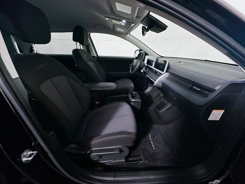 Used 2024 Hyundai Ioniq 5 SEL image 32