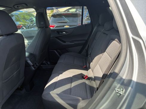 Used 2025 Chevrolet Equinox LT image 25