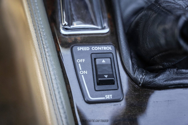 Used 1993 Jaguar XJS 4.0 Convertible RWD image 38