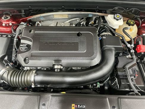 Used 2023 Buick Envision Essence w/ Technology Package I AWD/4WD image 31