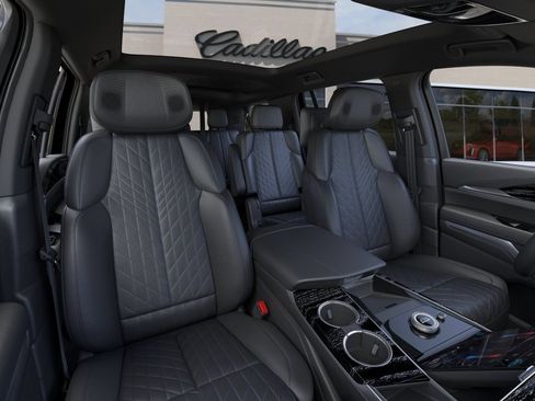 New 2026 Cadillac Escalade IQL Sport 1 w/ LPO, ONYX Package AWD/4WD image 16