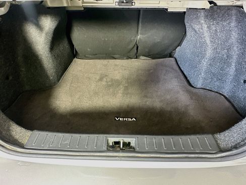 Used 2025 Nissan Versa SV FWD image 26