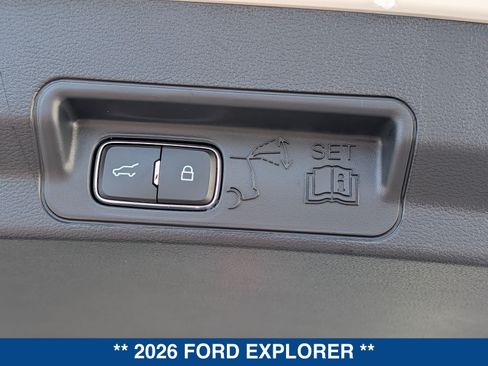 New 2026 Ford Explorer Active w/ Active Comfort Package AWD/4WD image 16