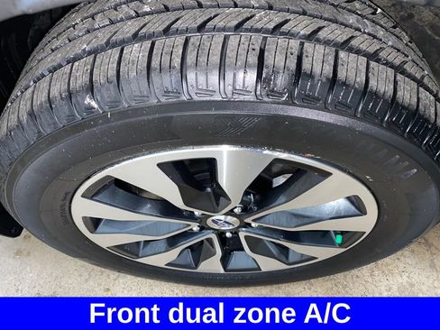 Certified 2024 Subaru Outback Touring XT AWD/4WD image 22