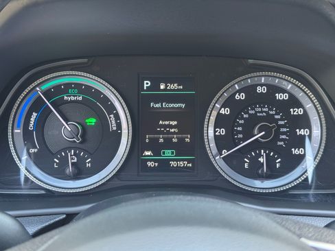 Used 2023 Hyundai Sonata SEL FWD image 17
