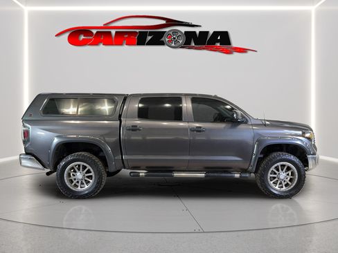 Used 2015 Toyota Tundra SR5 w/ SR5 Upgrade Package AWD/4WD image 12